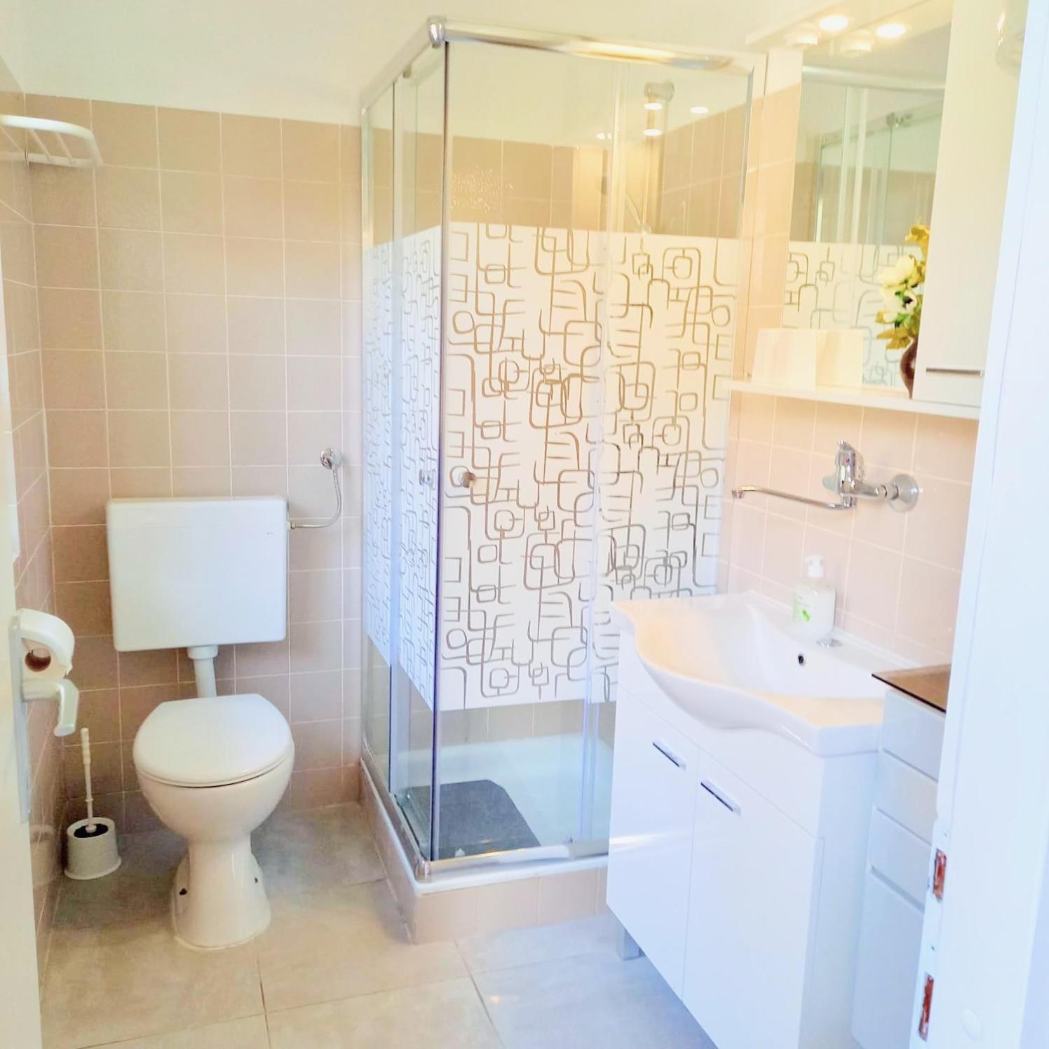 Miabella House - 2 Bedrooms And Terrace Brežice Екстериор снимка
